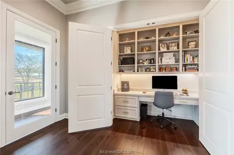 5202 Bourrone Ct, Bryan, TX 77802 photo 20