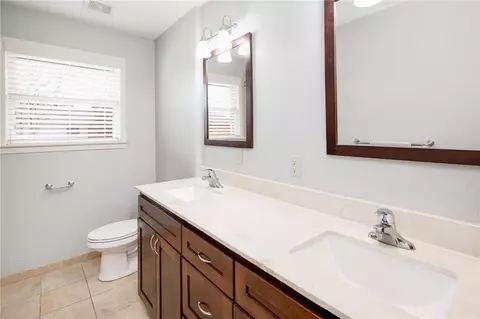 Bath - 2118 Wayside Dr, Bryan, TX 77802 photo 2 of 2