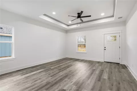 Living - 203 Lock Ln, Bryan, TX 77803 photo 4 of 4