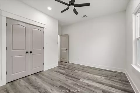 Bedroom - 205 Lock Ln, Bryan, TX 77803 photo 3 of 6