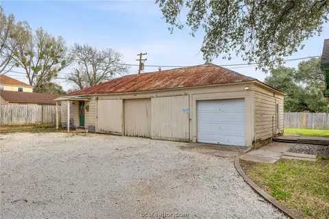 Other - 710 E 32nd St, Bryan, TX 77803 photo 4 of 5