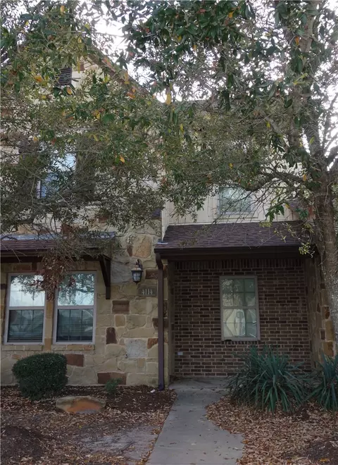 4114 Gunner Trl, College Station, TX 77845