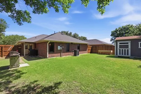 1430 Cedarcrest Ln, Bryan, TX 77803 photo 15