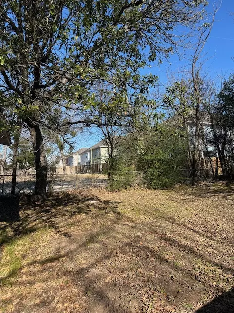 209 Grove St, College Station, TX 77840