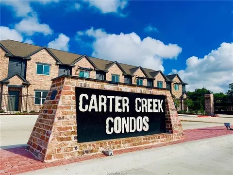 1451 Associates Ave #616, College Station, TX 77845
