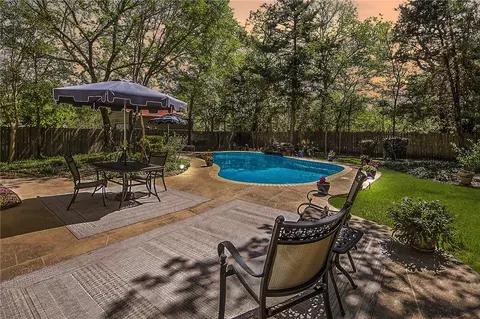 1104 Carmel Ct, College Station, TX 77845