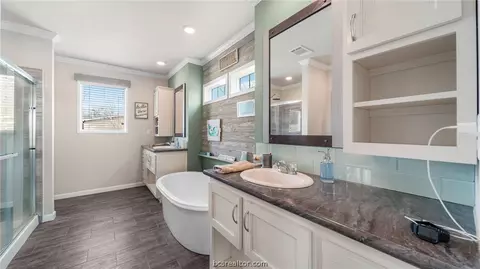 115 Cedar, Somerville, TX 77879 photo 11