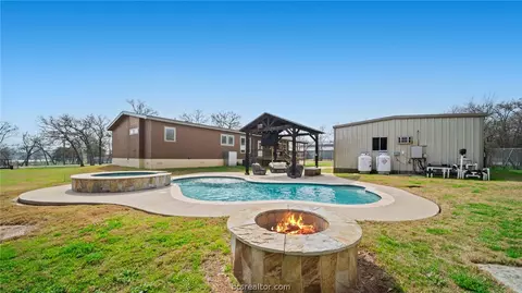 115 Cedar, Somerville, TX 77879 photo 30