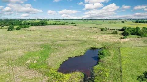 276 Ac Fm 977, Leona, TX 77871