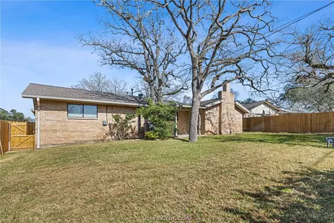 3100 Camelot Dr, Bryan, TX 77802 photo 27