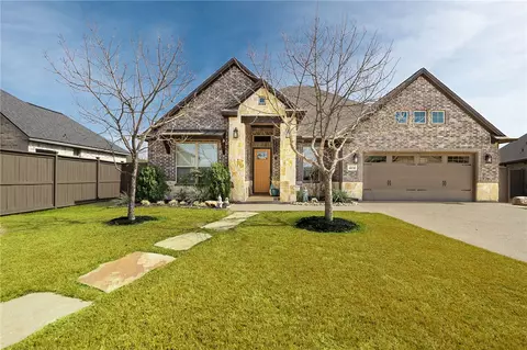 4204 Harding Ct, Bryan, TX 77802