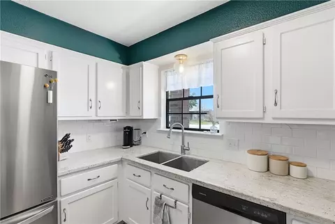 Kitchen - 3816 Brockhampton Dr, Bryan, TX 77802 photo 4 of 5