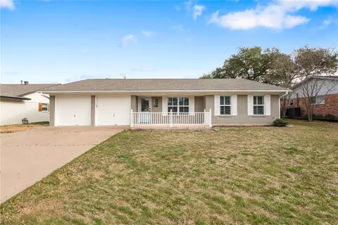 3507 Midwest Dr, Bryan, TX 77802