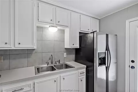 Kitchen - 804 E 32nd St, Bryan, TX 77803 photo 1 of 4
