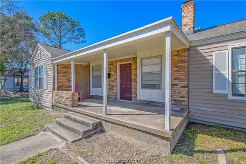 Exterior - 706 Edgemore Dr, Bryan, TX 77802 photo 2 of 3