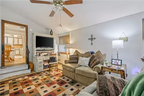 Other - 706 Edgemore Dr, Bryan, TX 77802 photo 4 of 5