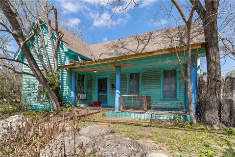 600 W Wm J Bryan Pkwy, Bryan, TX 77803