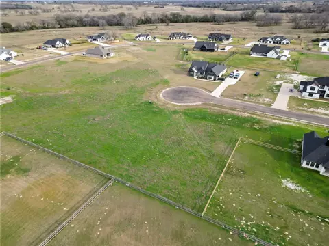 7845 Luke Ct, Bryan, TX 77808 photo 4