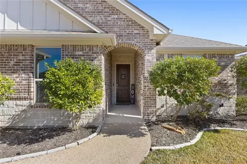 3010 Nobel Ct, Bryan, TX 77808 photo 2