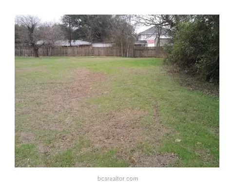 908 N Logan Ave, Bryan, TX 77803