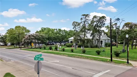 Other - 705 S Bryan Ave, Bryan, TX 77803 photo 6 of 6
