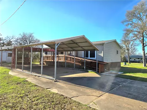 409 Birch Hill Ln, Somerville, TX 77879