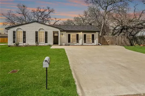 1203 Hawk Tree Dr, College Station, TX 77845