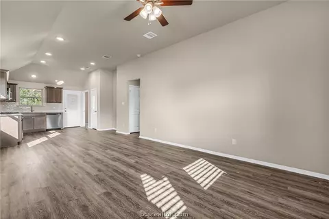 2766 Messenger Way, Bryan, TX 77803 photo 3