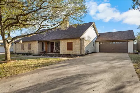 2517 Arbor Dr, Bryan, TX 77802 photo 2