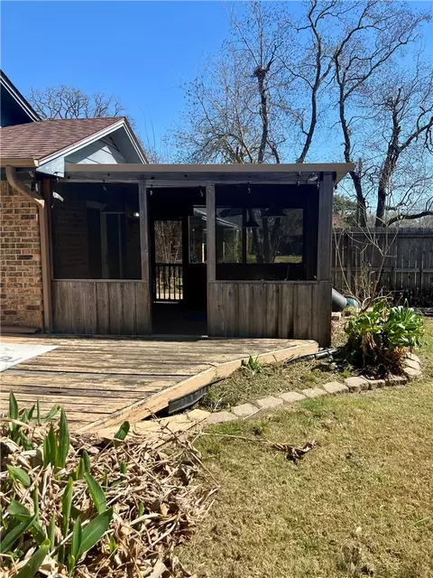 Exterior - 2901 Burning Tree Ct, Bryan, TX 77802 photo 5 of 5