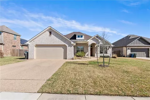 3006 Nobel Ct, Bryan, TX 77808