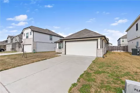 995 Rice Dr, Bryan, TX 77803 photo 3