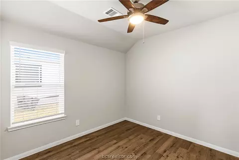 995 Rice Dr, Bryan, TX 77803 photo 19