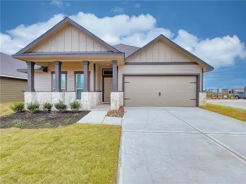 6130 Darlington Ave, College Station, TX 77845