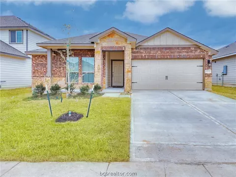 6172 Darlington, College Station, TX 77845
