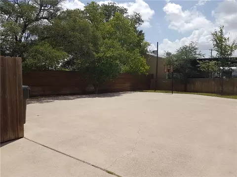 Exterior - 107 Ehlinger Dr, Bryan, TX 77801 photo 7 of 11