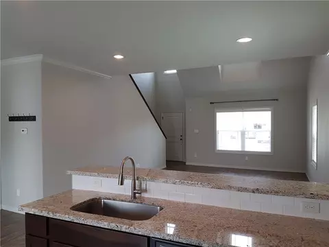 107 Ehlinger Dr, Bryan, TX 77801 photo 8