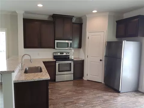 Kitchen - 107 Ehlinger Dr, Bryan, TX 77801 photo 2 of 2