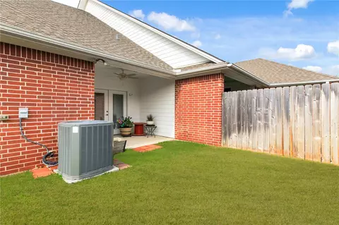 2011 Reagan Ct, Bryan, TX 77802 photo 36