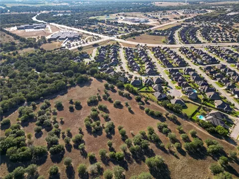 4232 Smalls Creek Rd, College Station, TX 77845
