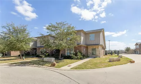 3633 Kenyon Dr, College Station, TX 77845