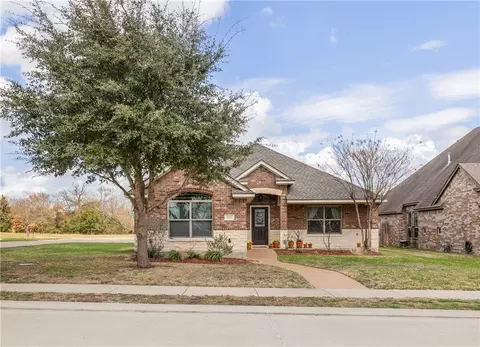4201 Muncaster Ln, College Station, TX 77845