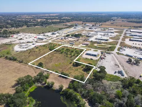 3766 Endeavor Loop, Bryan, TX 77808 photo 4
