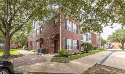 801 Luther Street W 107, College Station, TX 77840