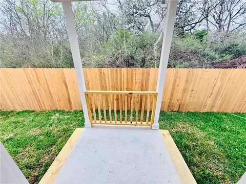 Exterior - 1202 Suncrest St, Bryan, TX 77803 photo 2 of 4