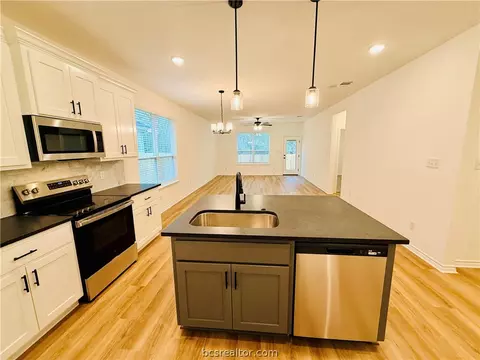 Kitchen - 1202 Suncrest St, Bryan, TX 77803 photo 5 of 5