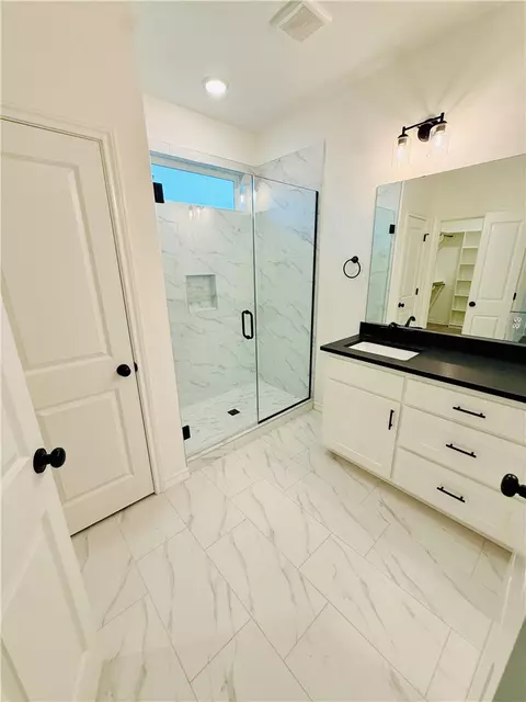 Bath - 1202 Suncrest St, Bryan, TX 77803 photo 1 of 4