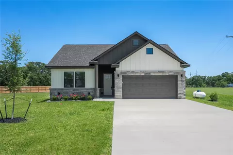 5074 County Road 128, Iola, TX 77861