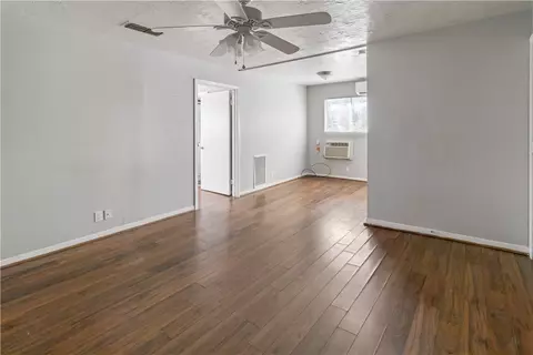 Living - 1012 1014 East 23rd St, Bryan, TX 77803 photo 2 of 5