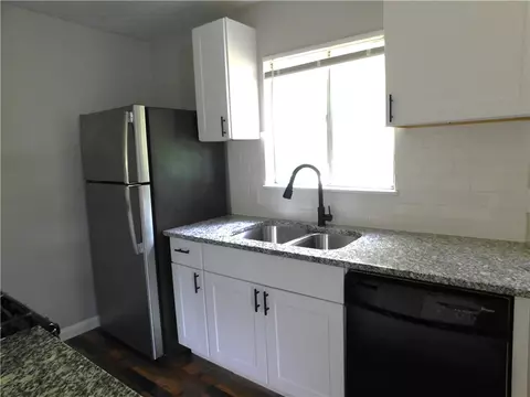 Kitchen - 1012 1014 East 23rd St, Bryan, TX 77803 photo 9 of 9